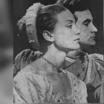 Los rostros de los protagonistas Saby Kamalich y Ricardo Blume en la obra “Romeo y Julieta” de William Shakespeare, estrenada en 1964 en el Teatro Municipal.